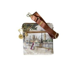 New YNOT? Vegan leather crossbody bag 🎀👜 🛍️